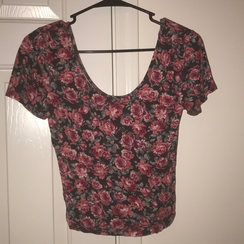 Crop top